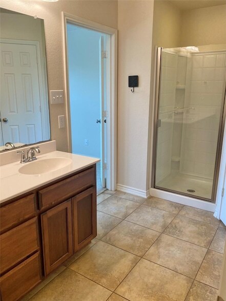 Building Photo - 3605 Chapel Hill Lane