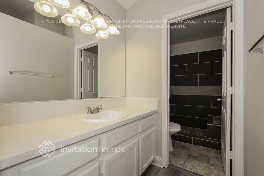 Building Photo - 2329 W Whitney Peak Way