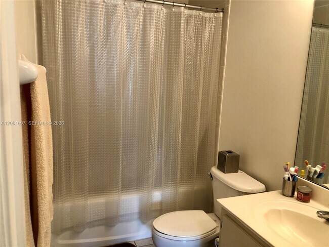 Building Photo - 7290 NW 114th Ave