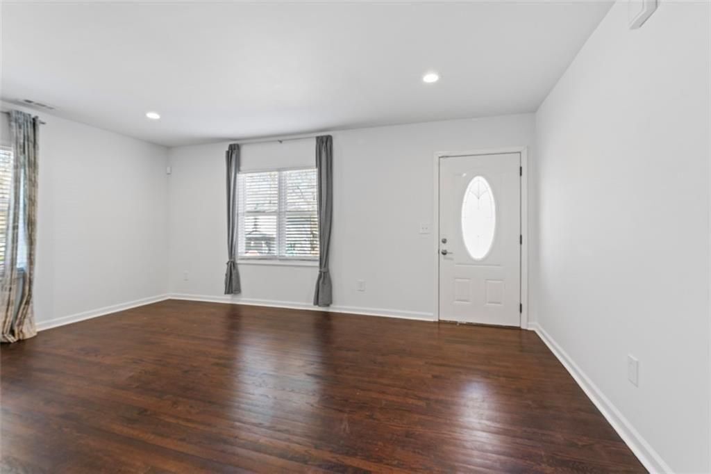 Building Photo - 1000 SW Palmetto