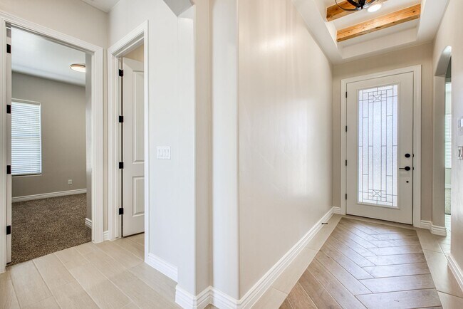 Building Photo - Beautiful East side House 4 bed-2.5 baths, part of The Club that includes Swimming Pool, Gym, Ten...