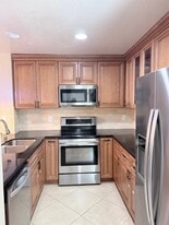 Building Photo - 1622 Porter Way