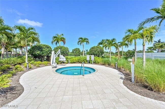 Building Photo - 6407 Negril Isle Dr