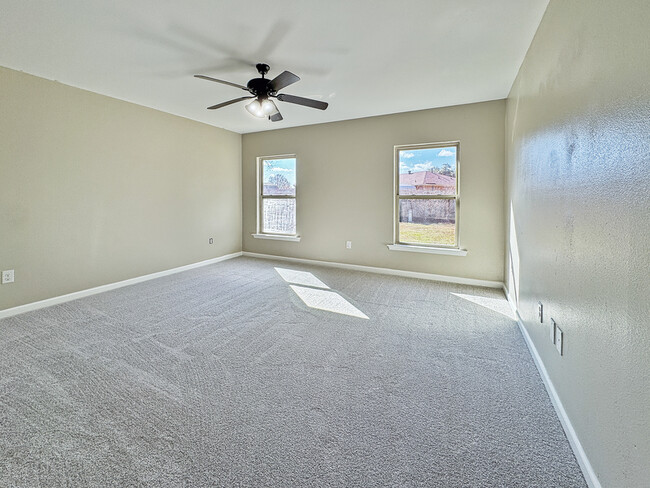 Building Photo - 1132 Eli Conner Dr