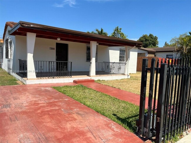 Building Photo - 7591 SW 28th Street Rd