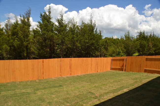 Building Photo - House For Lease in Princeton