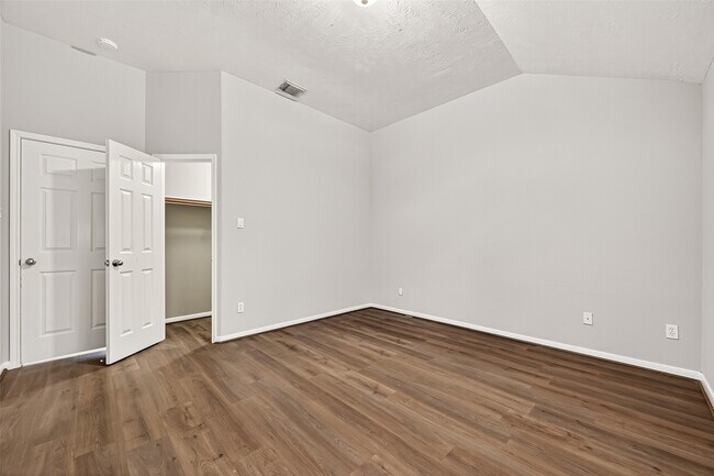 Building Photo - 2810 Shadow Canyon Ln