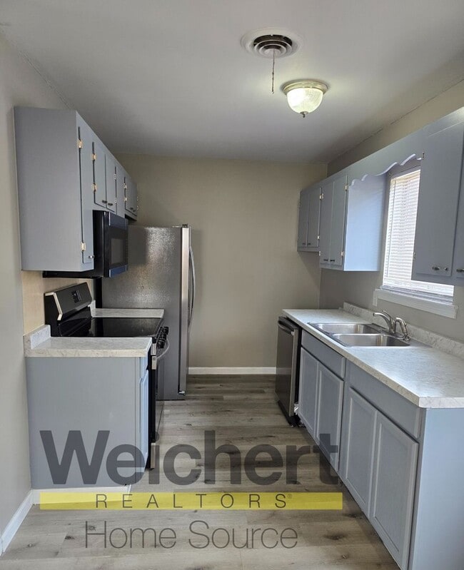 Building Photo - 3 Bed 1 bath home with a fenced in yard in Paragould