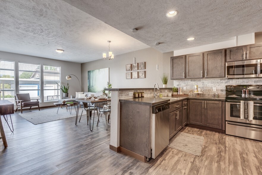 Bella Tess Spokane Valley, WA Apartment Finder