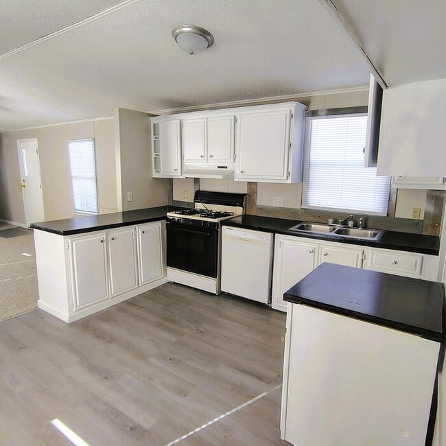 Building Photo - Affordable Mobile Home For Sale