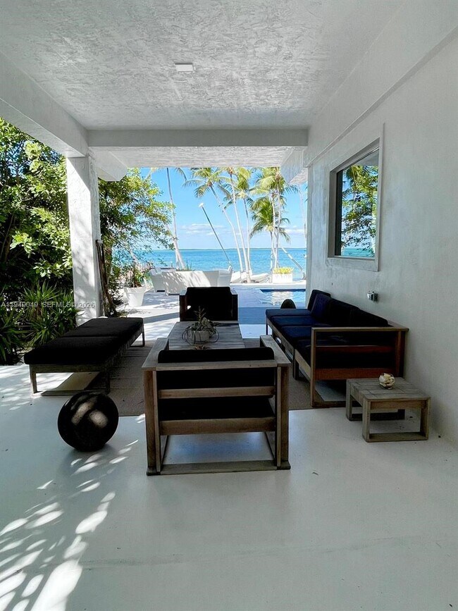 Building Photo - 96180 Overseas Hwy