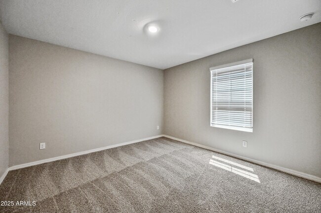 Building Photo - 8047 W Albeniz Pl