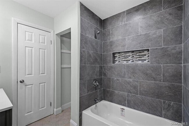 Building Photo - 54 Brothers Rd