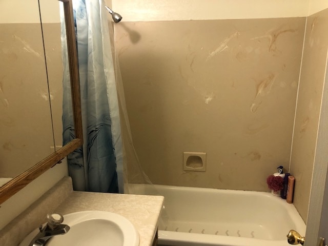 Building Photo - 72 880 N