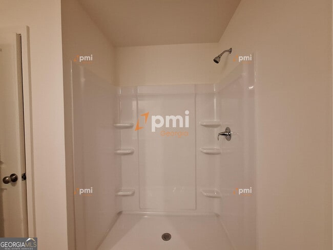 Building Photo - 516 Liberty Hall Dr