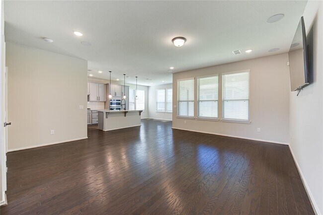 Building Photo - 4005 Starbright St