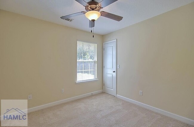 Building Photo - 209 Augusta Way