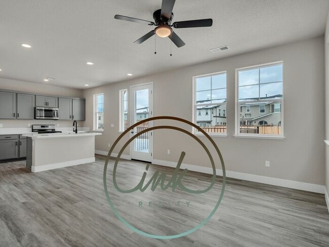 Building Photo - Brand New Townhouses in Gardnerville