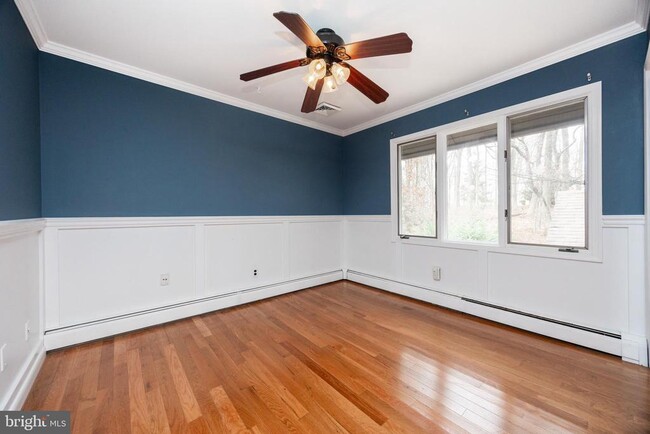 Building Photo - 1104 Tinker Hill Ln