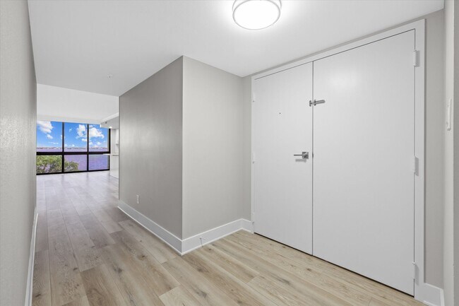 Building Photo - Luxury Waterfront Condo at Monte Carlo Tow...