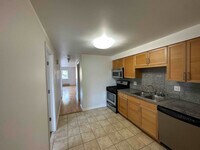 Building Photo - 286 8th St