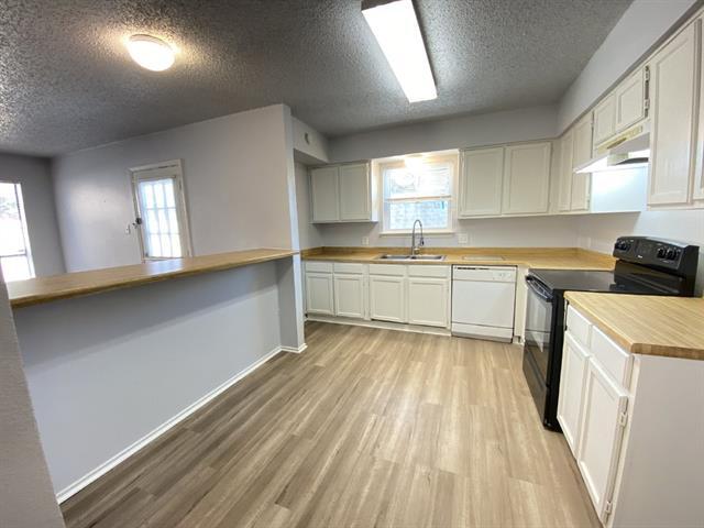 Building Photo - 2618 Isbella Dr