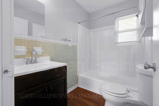 Building Photo - 5112 Valiant Dr