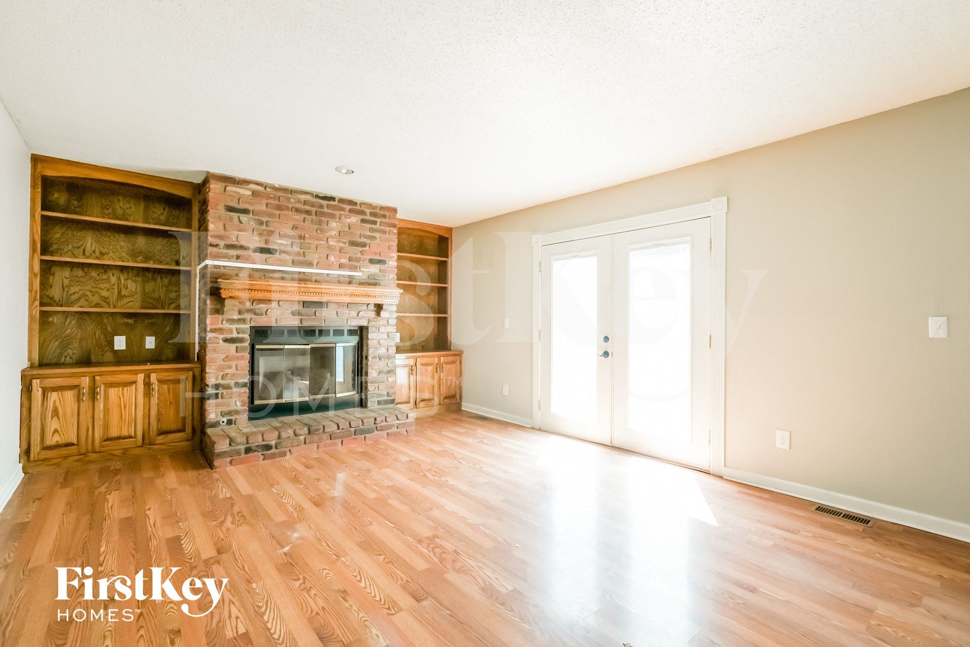 Building Photo - 1419 S Sheridan Bridge Pl