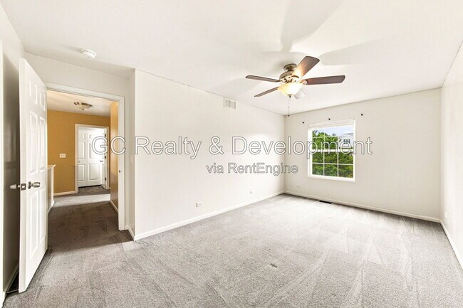 Building Photo - 8026 Bluestem Ave