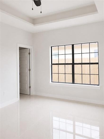 Building Photo - 1219 White Oak Dr
