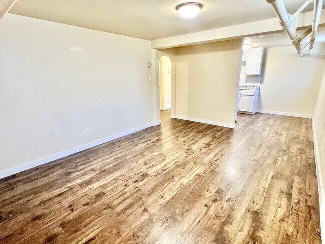 IMG_1209 - The Birney Apartments