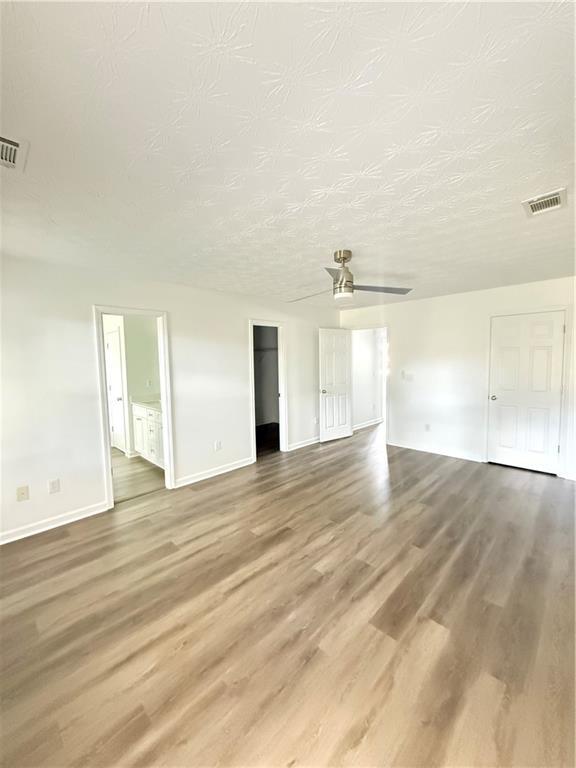 Building Photo - 970 Harbins View Dr