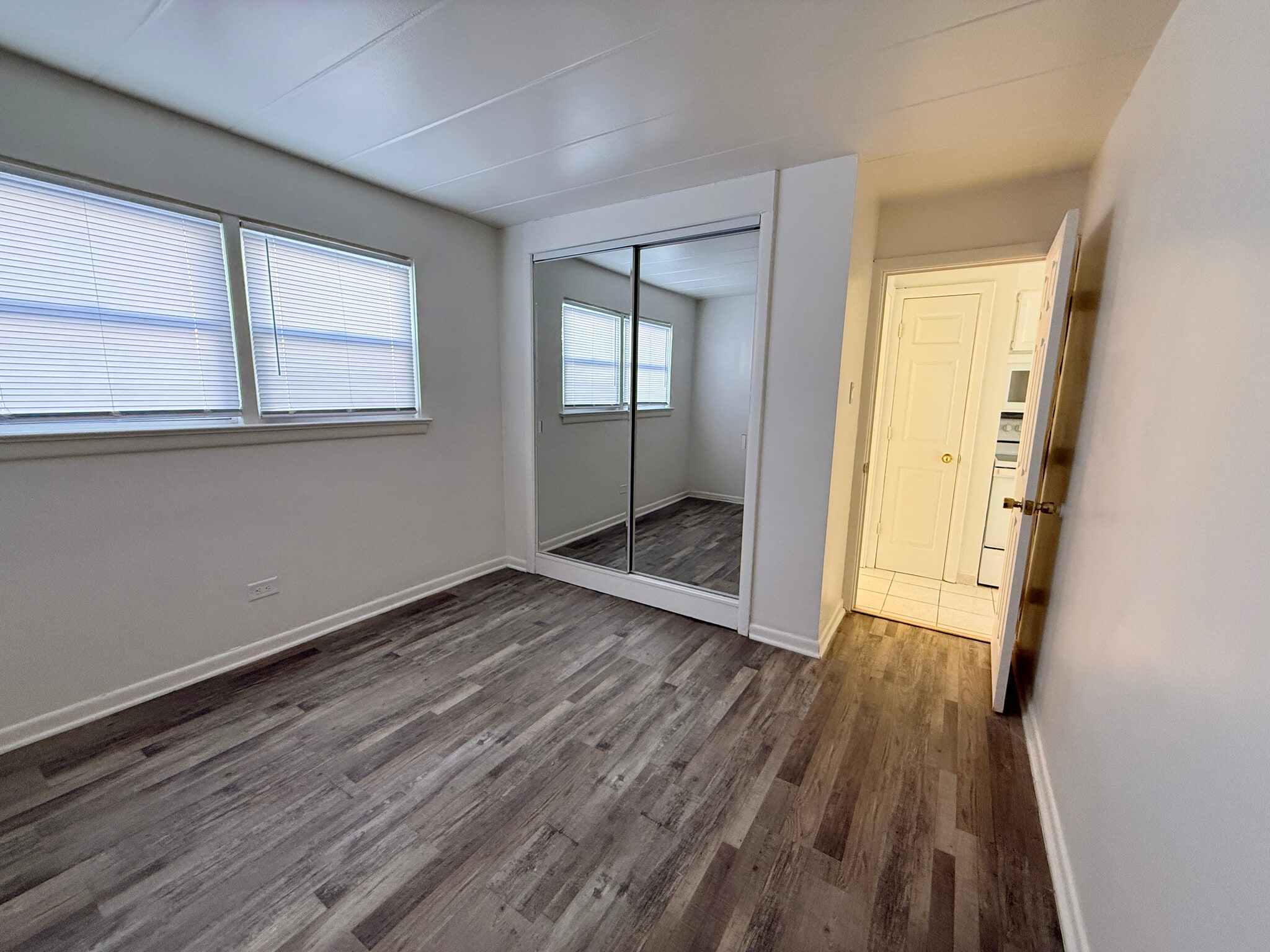 Building Photo - 40 Harrison St