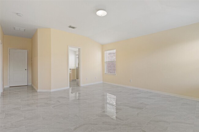 Building Photo - 7710 Sapulpa Ln