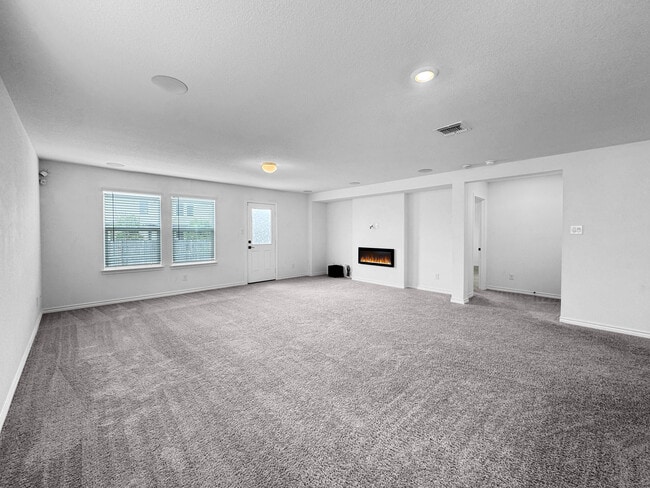 Building Photo - 15307 Electra Cir