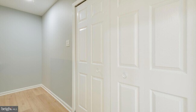 Building Photo - 99 Briarcliff Ct