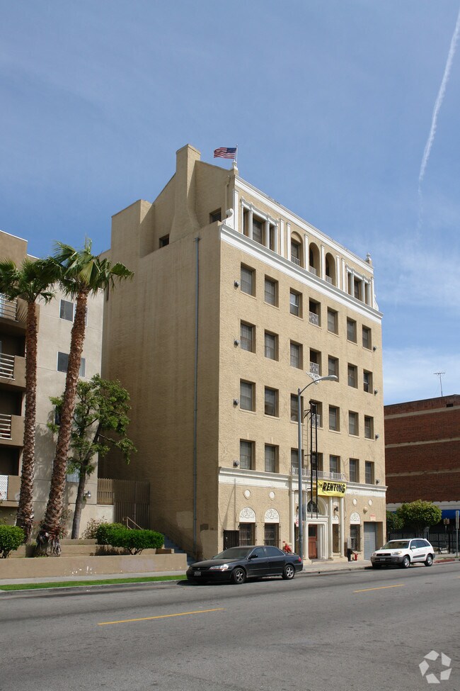 Del Rio Apartments - Guntharp Apartments