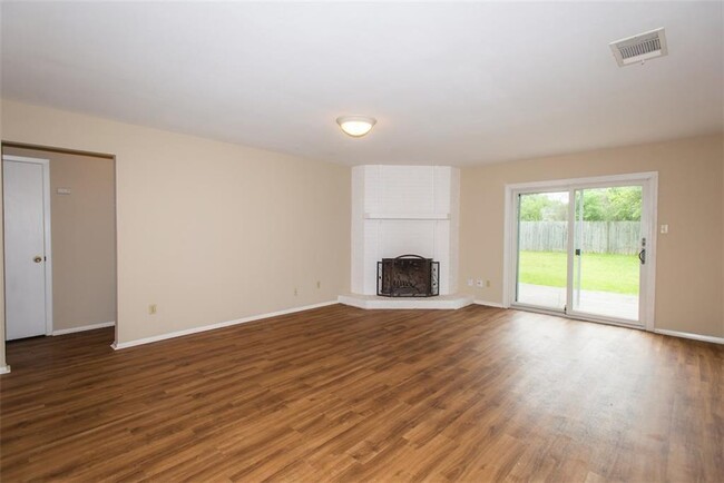 Building Photo - 7708 Wakefield Dr
