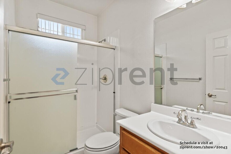 Building Photo - 351 Clarence Bromell Ct
