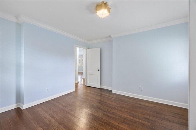 Building Photo - 128 Osner Dr NE