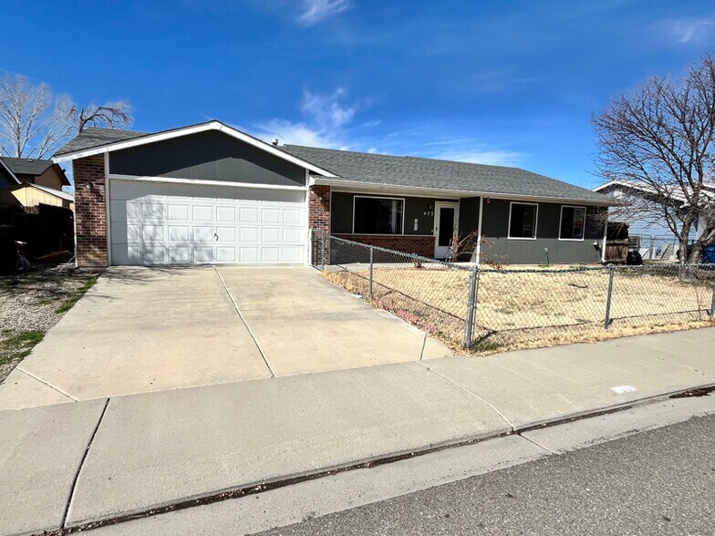 Building Photo - 473 Cottonwood Lake Dr