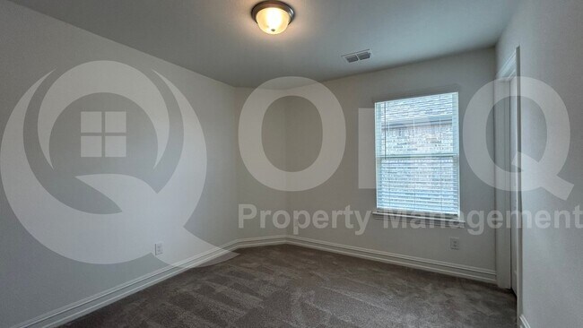 Building Photo - 244 Kistler Dr