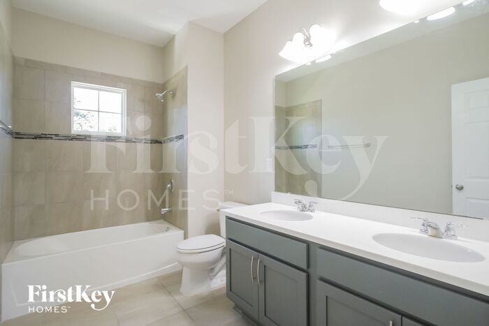 Building Photo - 28 Moultrie Creek Cir