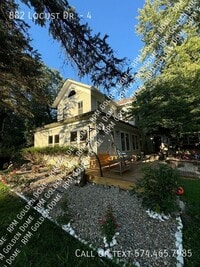 Building Photo - 882 Locust Dr
