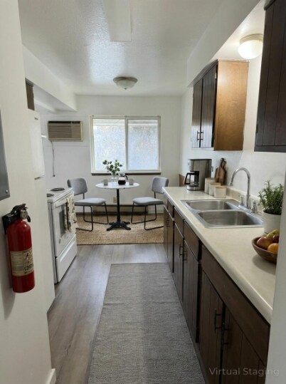 Building Photo - 744 E Michigan Ave