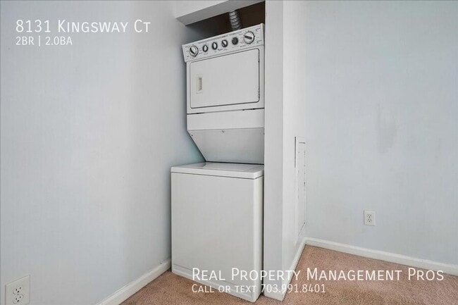 Building Photo - 8131 Kingsway Ct