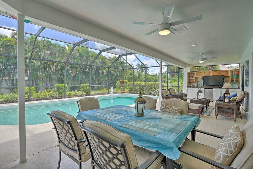 Building Photo - 28450 Winthrop Cir