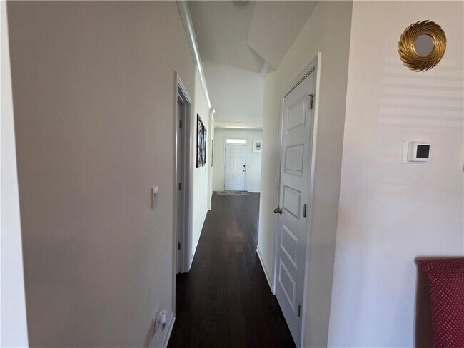 Building Photo - 3518 English Elm Wy