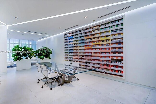 Building Photo - 4250 Biscayne Blvd