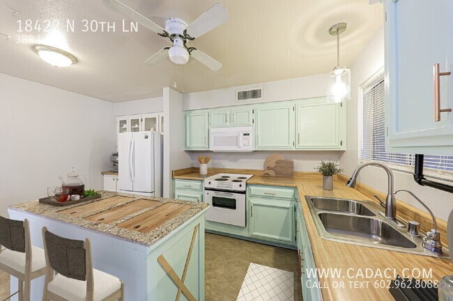 Building Photo - 18422 N 30th Ln